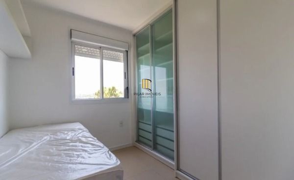 Apartamento | Bairro Cristal | 2 dormitórios | Suíte |  Semi mobiliado |  1 vaga escriturada