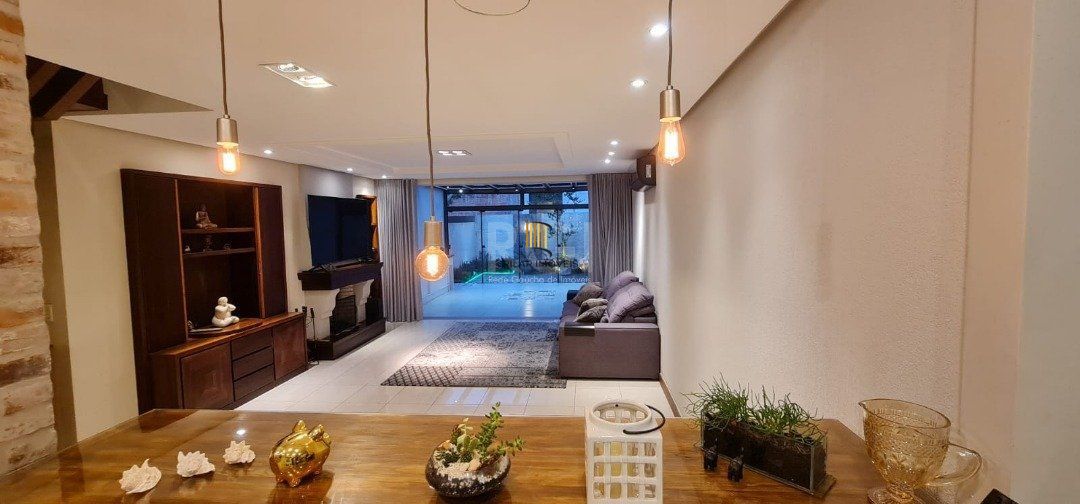 Casa de Condomínio 4 dormitórios no bairro Vila Conceição - Pilar Imóveis