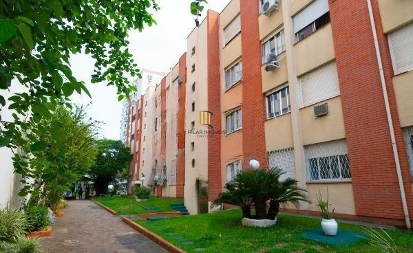 Apartamento 2 dormitórios no bairro Menino Deus