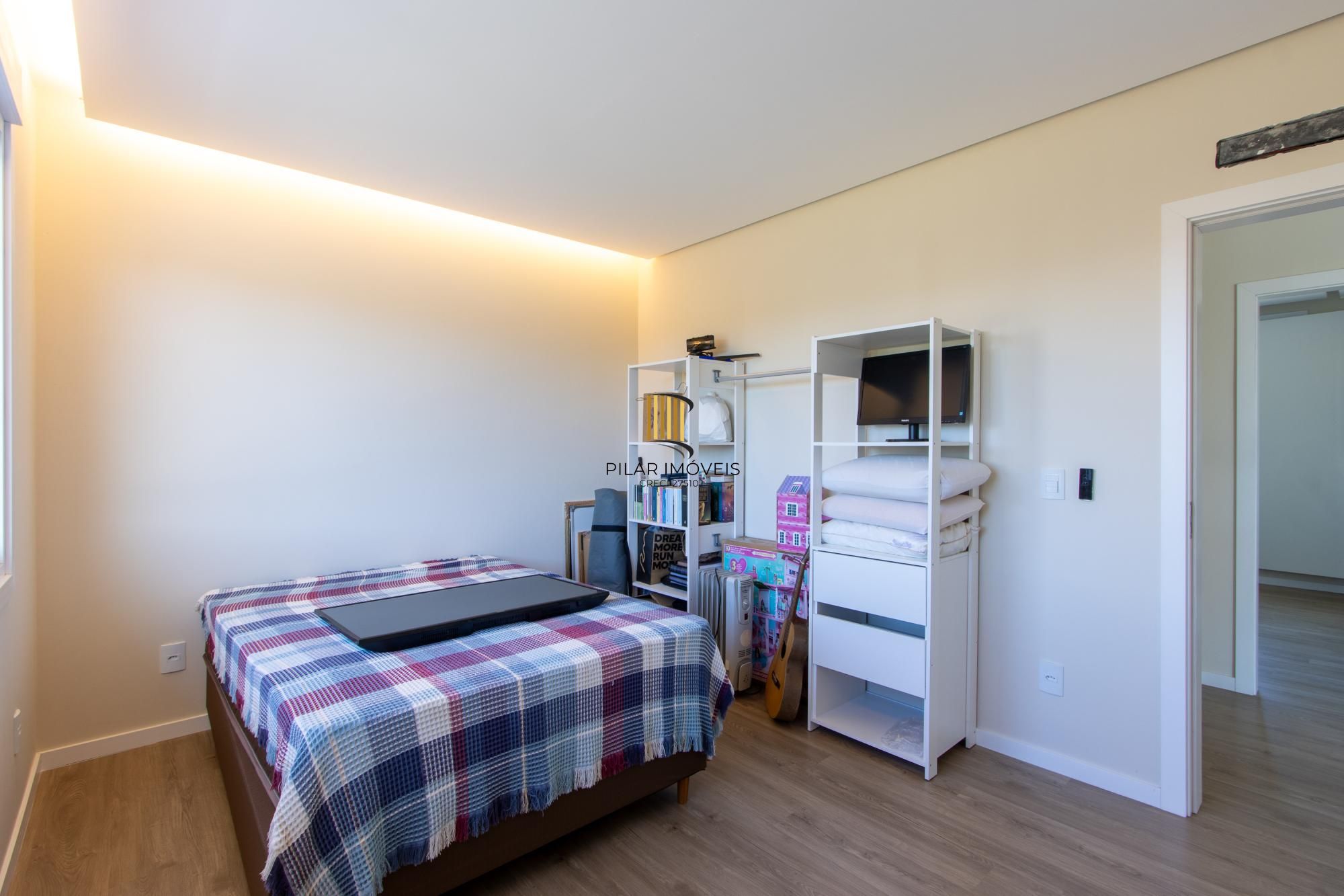 Casa de Condomínio 5 dormitórios no bairro Belém Novo