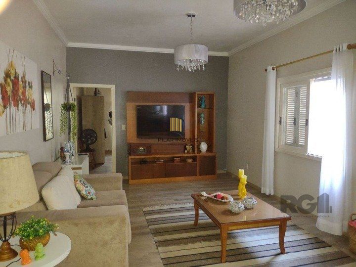 Casa 4 dormitórios no bairro São João - Pilar Imóveis