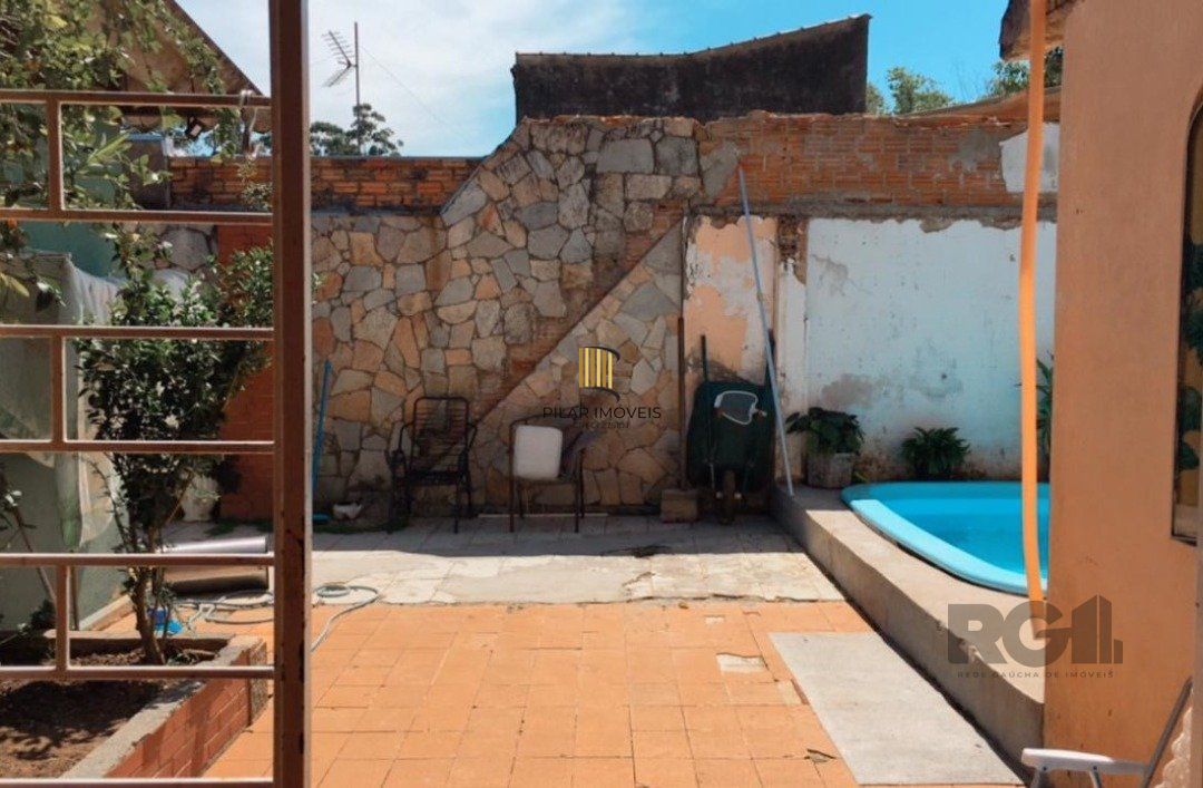 Casa Térrea | 4 quartos | 5 vagas | 220,0m2 | Bairro Rubem Berta