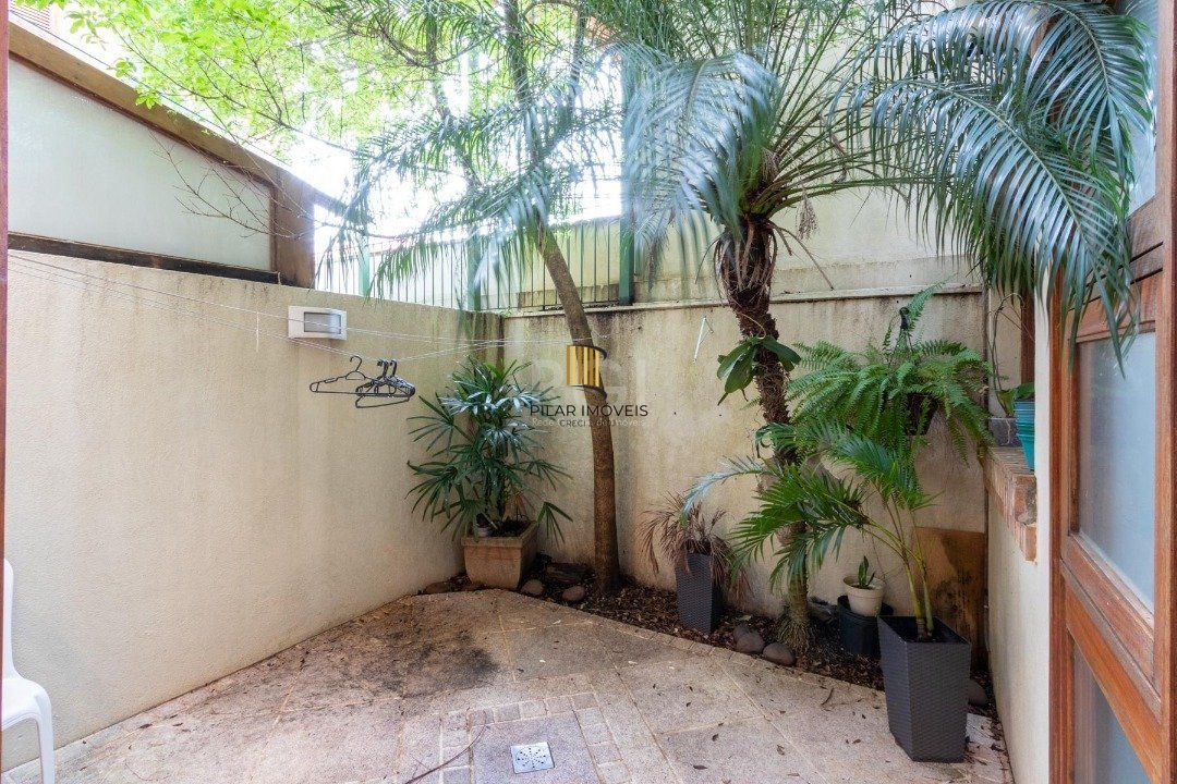 Casa Condominio para Venda - 215.81m², 4 dormitórios, sendo 1 suites, 2 vagas - Tristeza