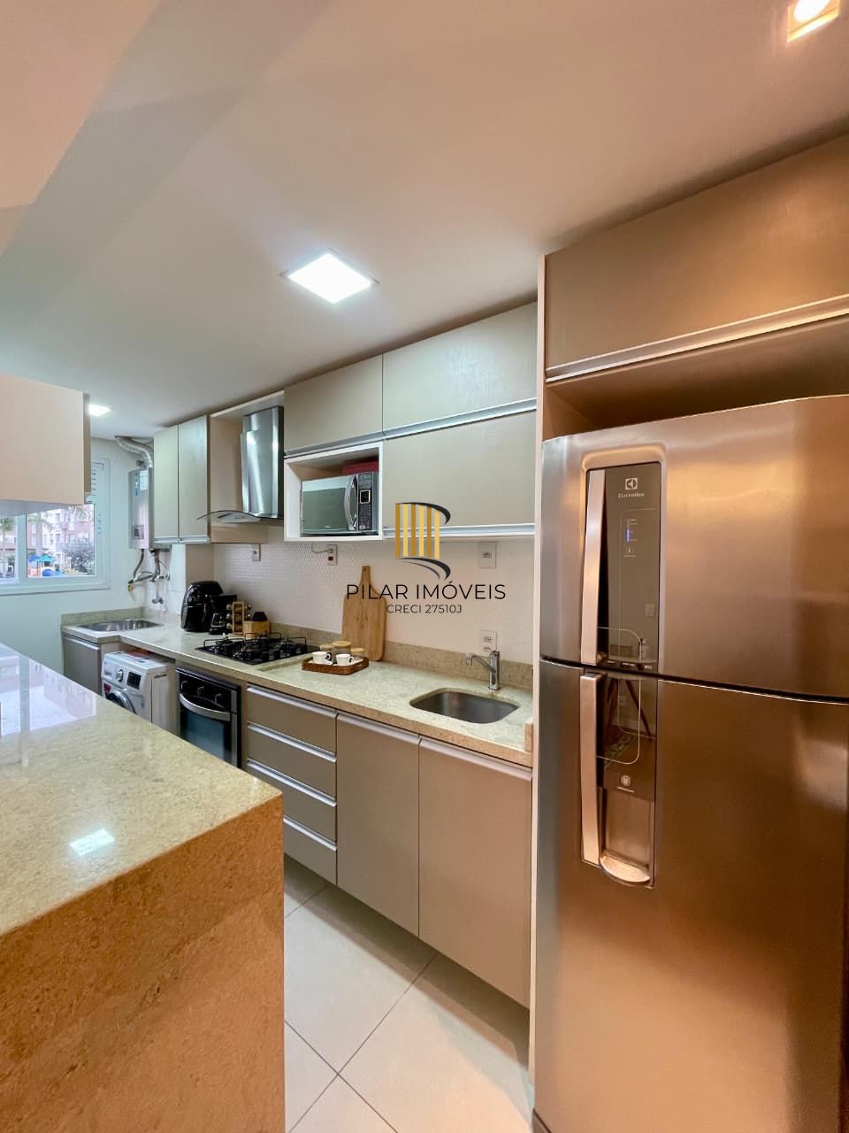 APARTAMENTO MOBILIADO, BAIRRO VILA NOVA - 57M² - 02 QUARTOS, 01 SUÍTE - 01 VAGA DE ESTACIONAMENTO!