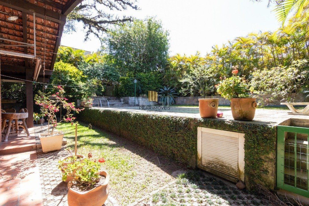 Casa para Venda - 357.28m², 4 dormitórios, sendo 1 suites, 4 vagas - Jardim Isabel