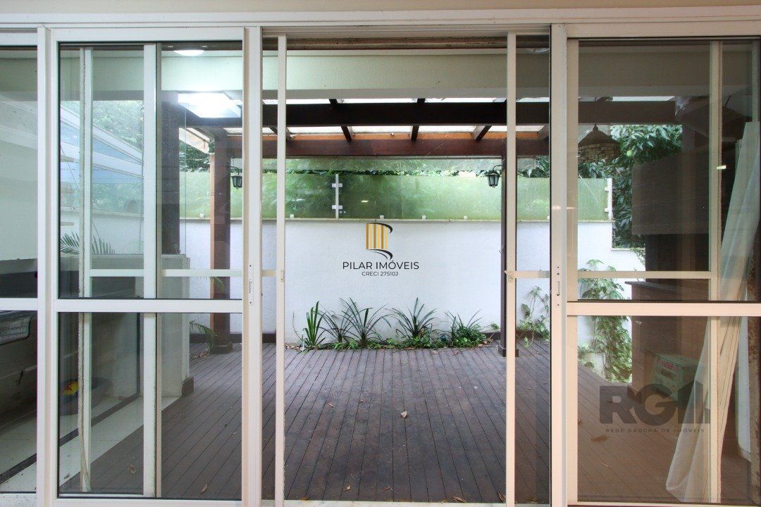 Casa em cond. Fechado I 3 dormitórios I Suíte I  Bairro Ipanema