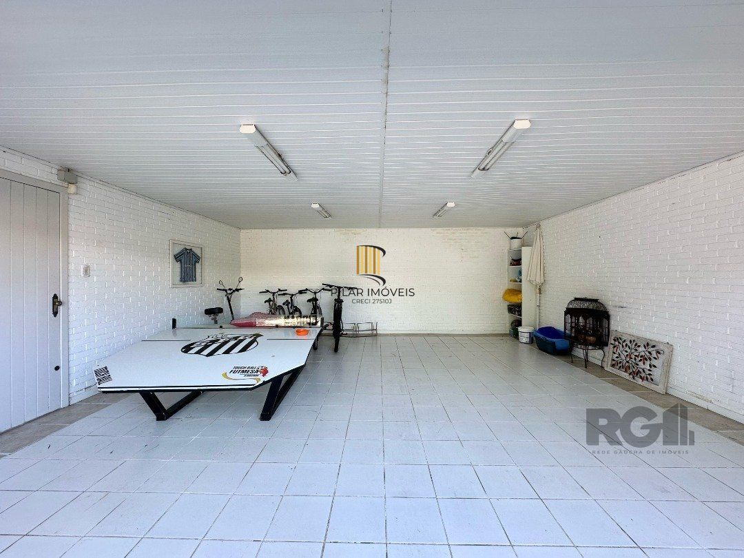 Casa 3 dormitórios no bairro Atlântida