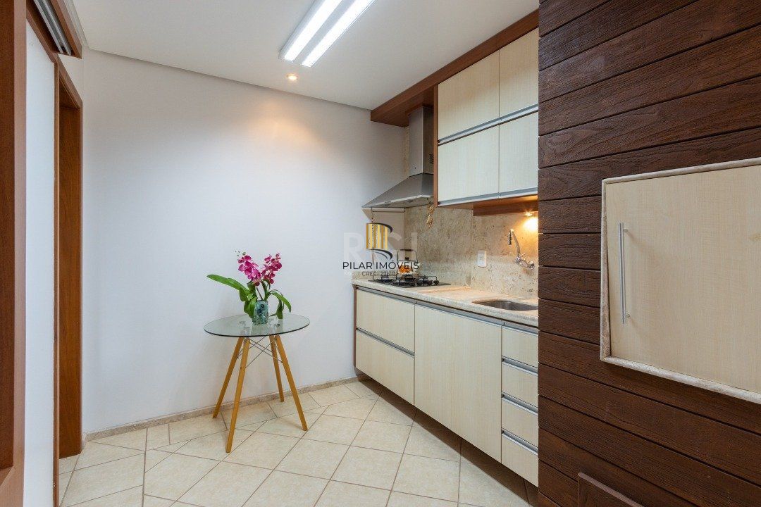 Casa Condominio para Venda - 334.56m², 4 dormitórios, sendo 1 suites, 2 vagas - Jardim Isabel
