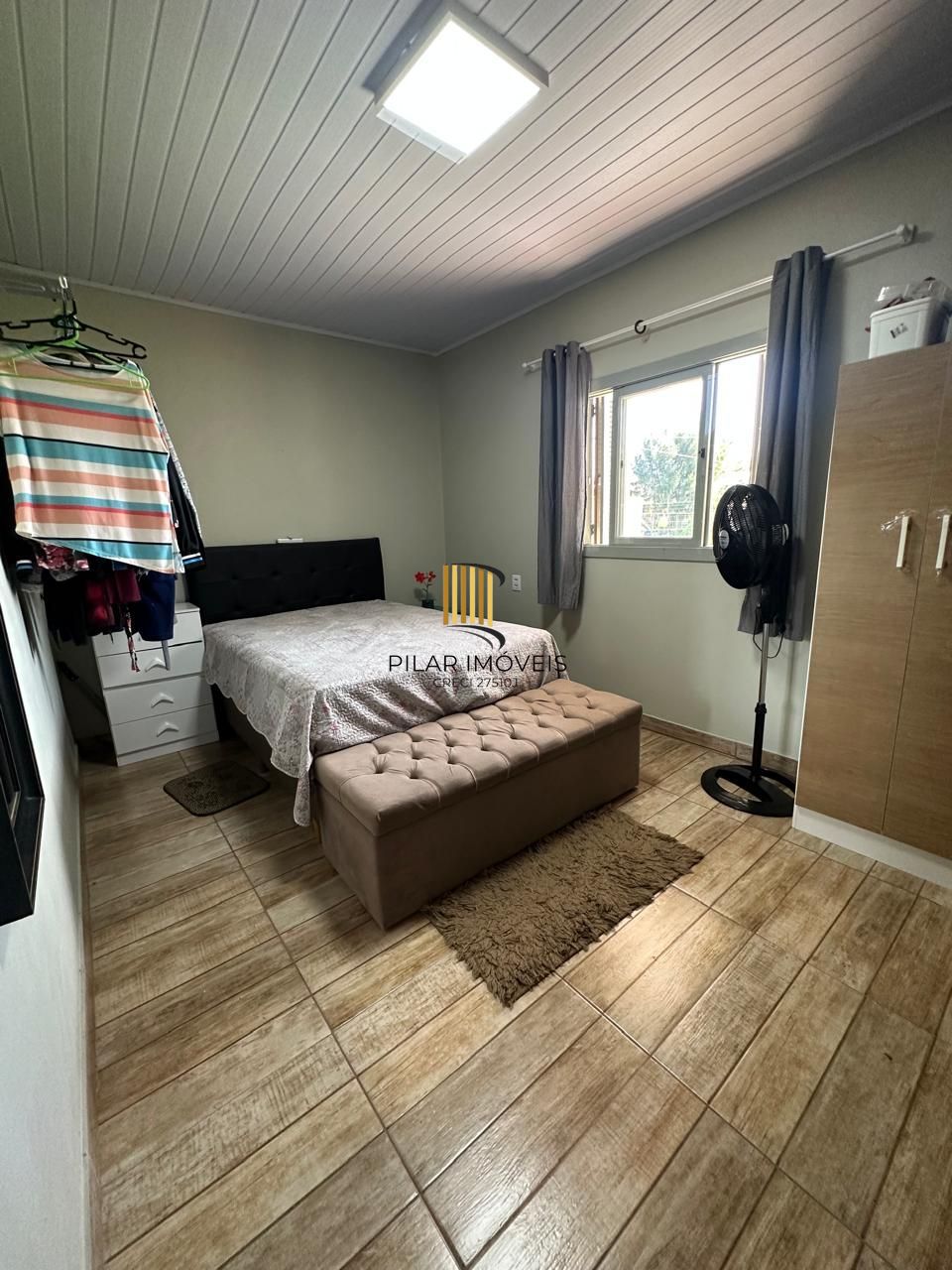 CASA REFORMADA , 4 DORMITORIOS , CHURRASQUEIRA , DESOCUPADA