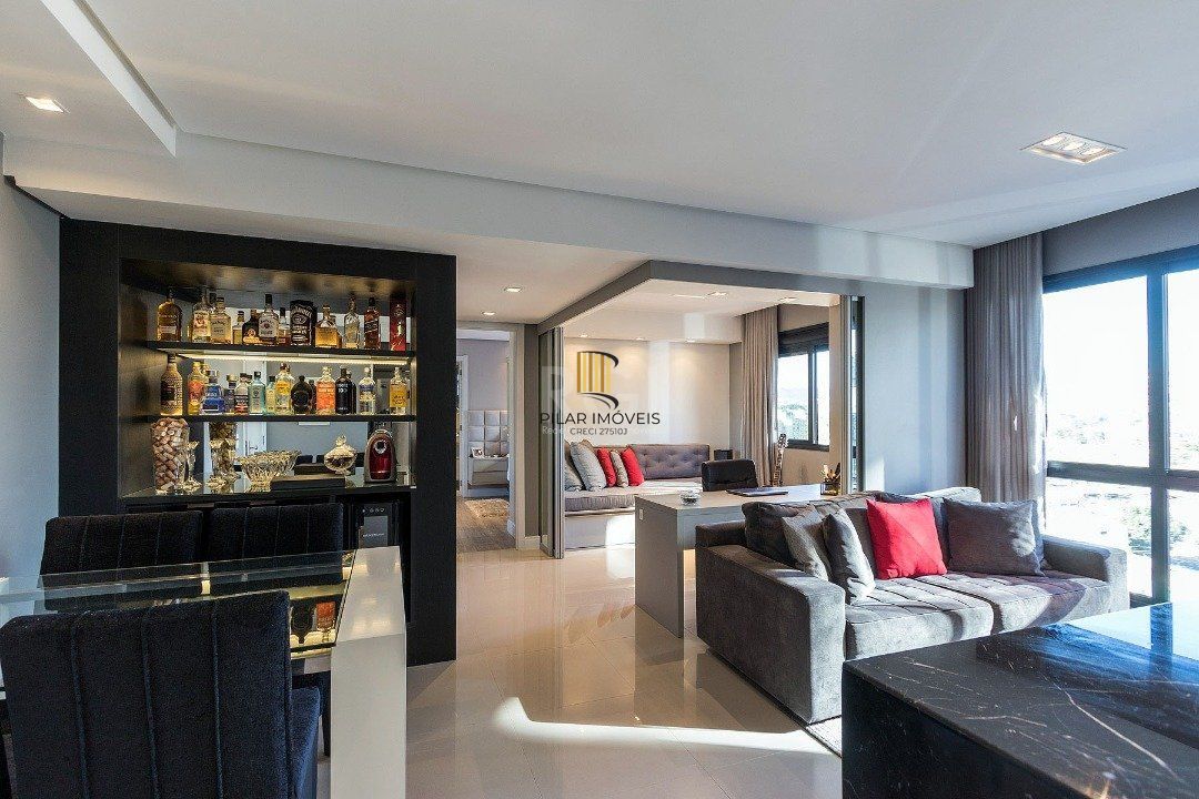 Apartamento | 2 Dormitórios | 1 Suíte | 1 Vaga | Bairro Cristal | Porteira Fechada