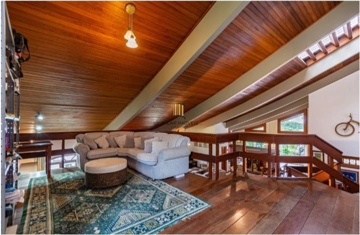 Casa em Condomínio à venda com 5 dormitórios, 565m² e 4 vagas no Condominio Jardim do Sol, Zona Sul de Porto Alegre