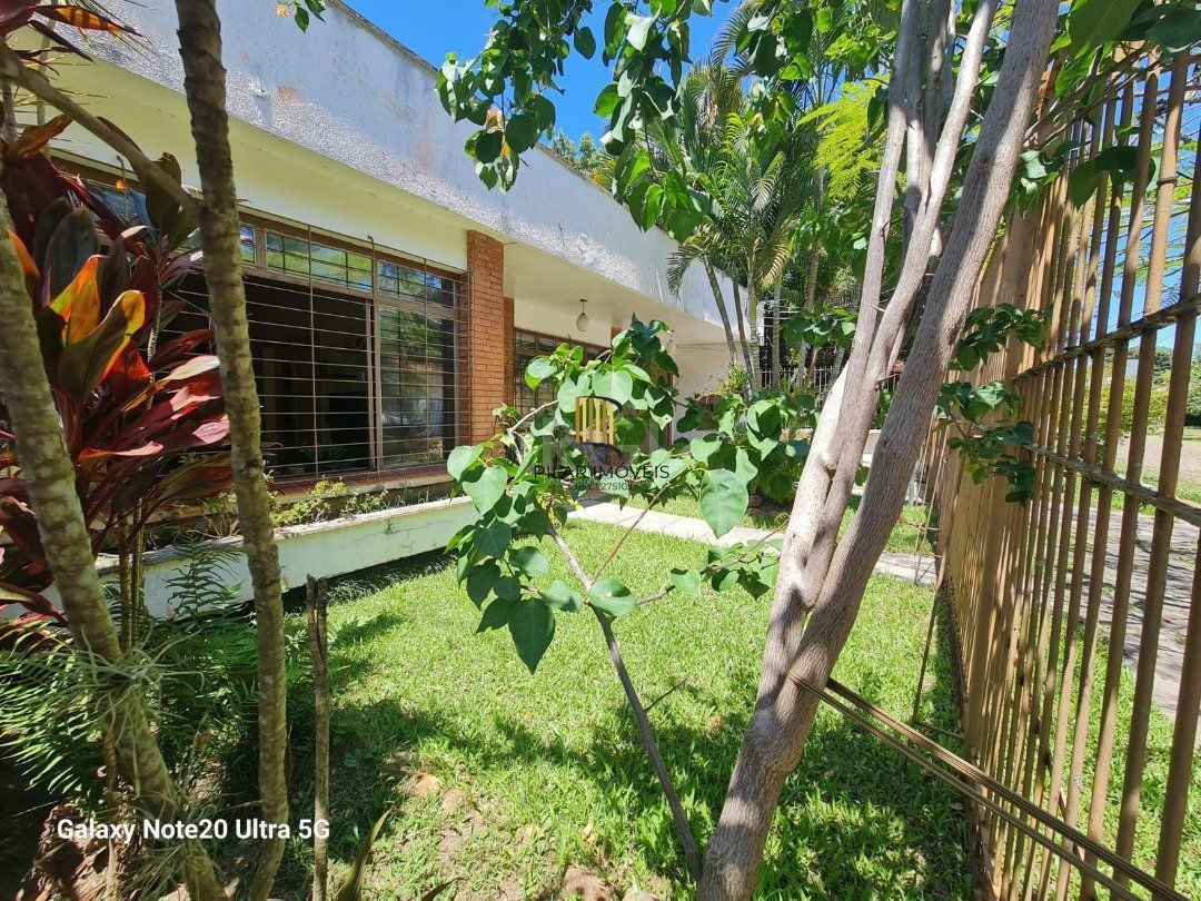 Casa 3 dormitórios no bairro Ipanema