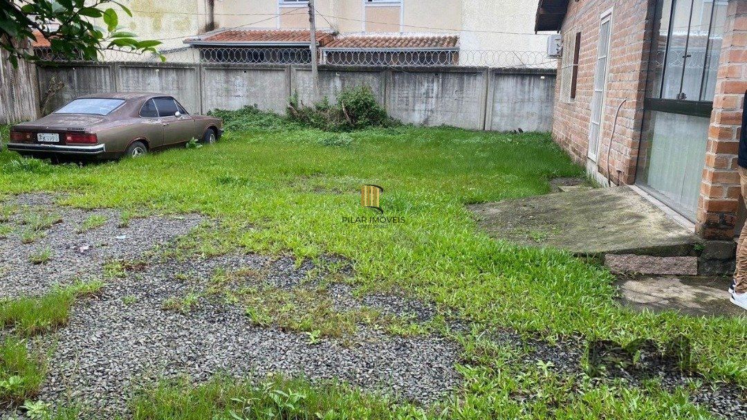 Terreno com 1.476m², plano, pronto para construtora e investido