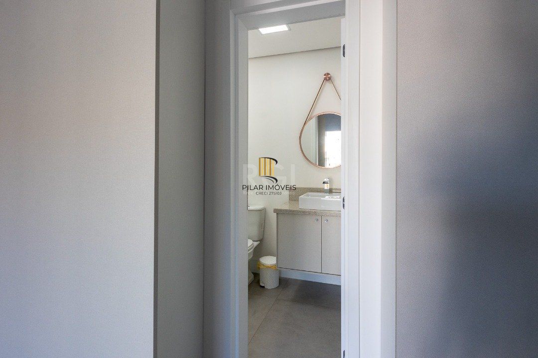 Casa Condominio para Venda - 280m², 3 dormitórios, sendo 3 suites, 4 vagas - Lagos De Nova Ipanema