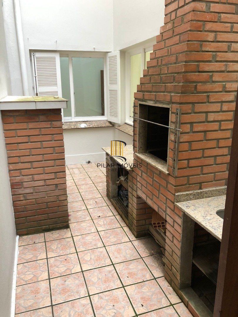 Apartamento para Venda - 77m², 3 dormitórios, Petrópolis