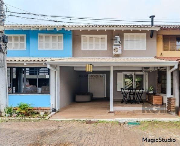 Casa de Condomínio 3 dormitórios no bairro Cavalhada