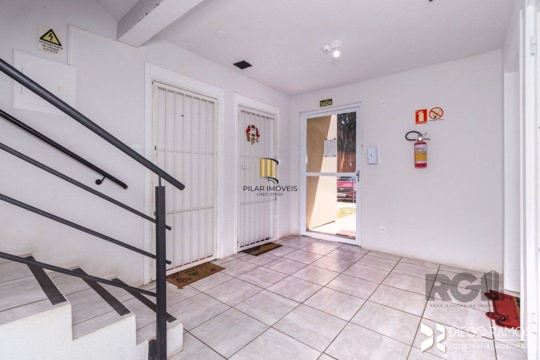 Apartamento 2 dormitórios vaga rotativa bairro Glória Porto Alegre