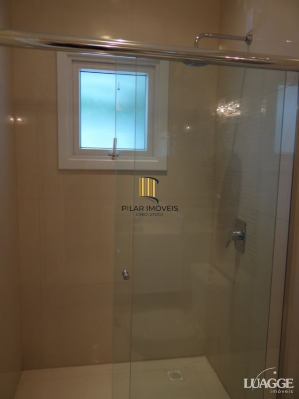 Casa para Venda - 305m², 3 dormitórios, sendo 3 suites, 4 vagas - Nonoai