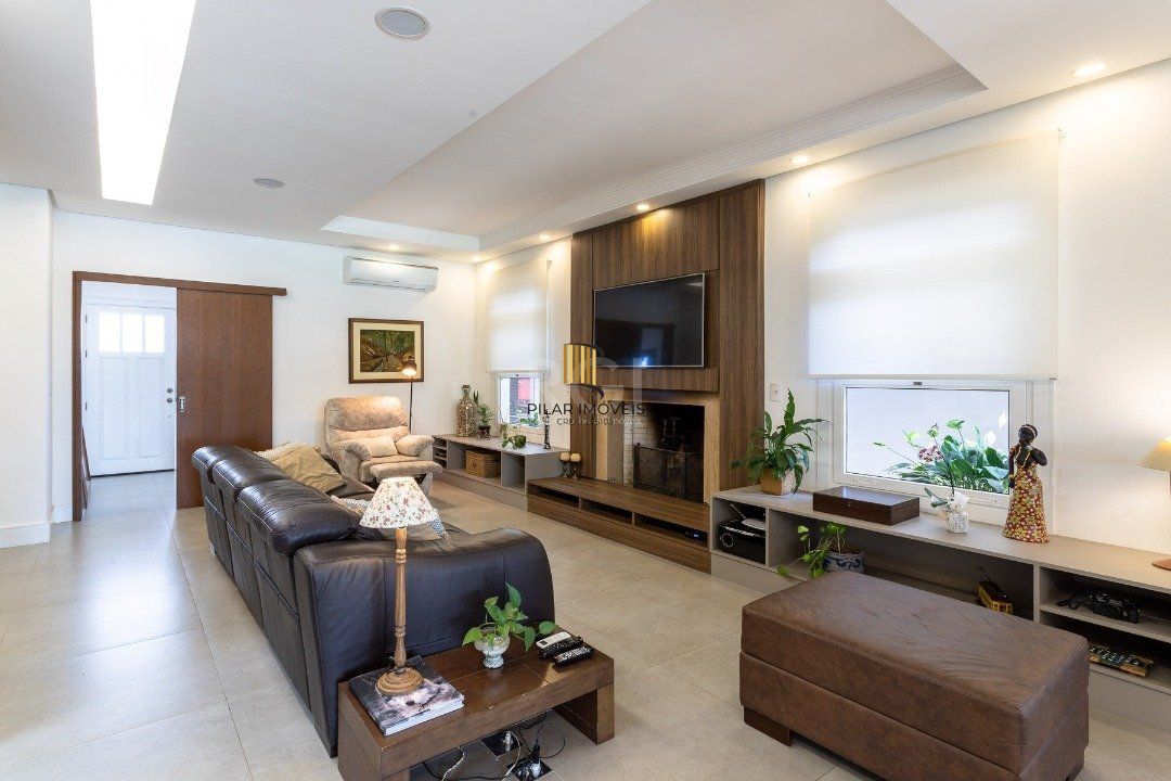 Casa Condominio para Venda - 340m², 4 dormitórios, sendo 4 suites, 4 vagas - Terra Ville