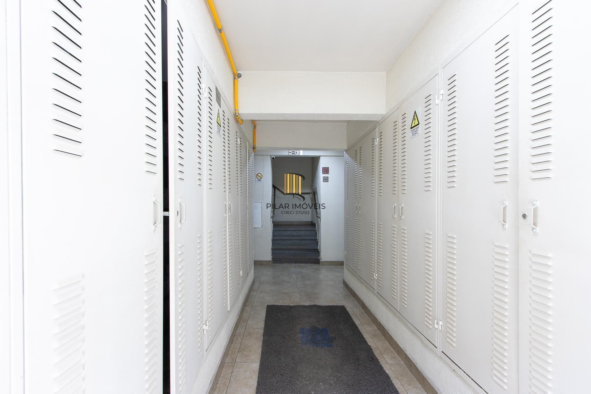 Apartamento Semimobiliado de 2 Quartos na Glória, Porto Alegre