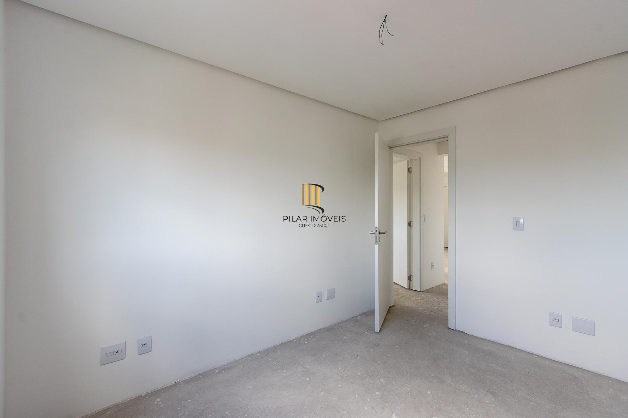 Apartamento de 3 dormitórios, 3 suítes, e 4 vagas, no bairro Jardim Lindoia