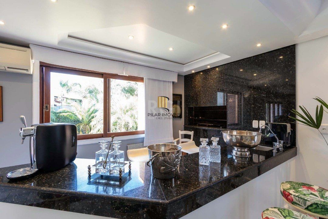 Casa para Venda - 960m², 6 dormitórios, sendo 5 suites, 8 vagas - Ipanema