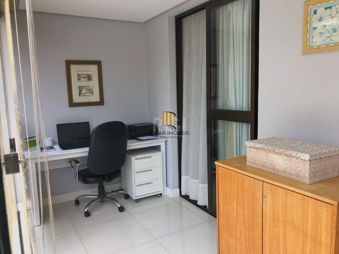 Apartamento para Venda - 148.32m², 3 dormitórios, sendo 1 suites, 2 vagas - Tristeza