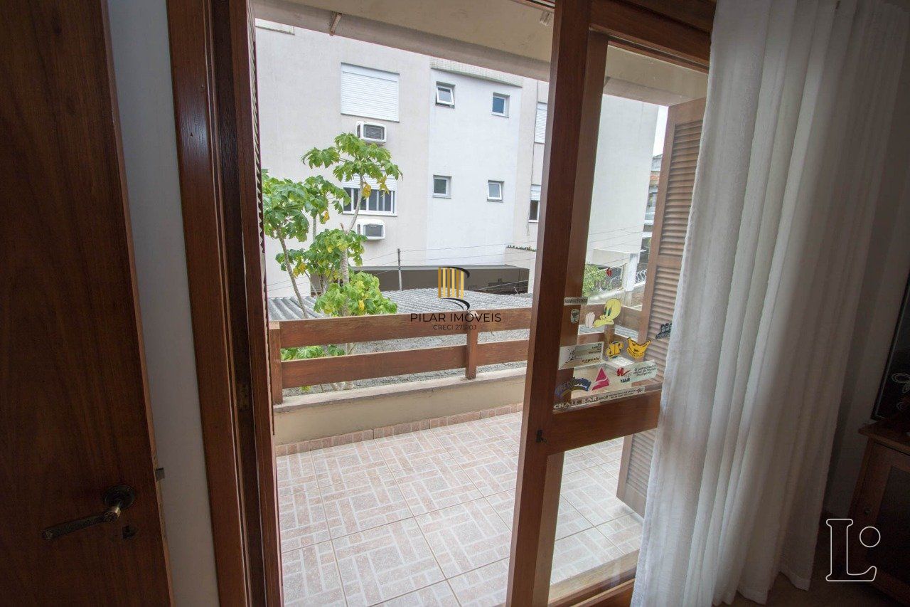 Casa para Venda - 416.89m², 4 dormitórios, sendo 1 suites, 5 vagas - Tristeza