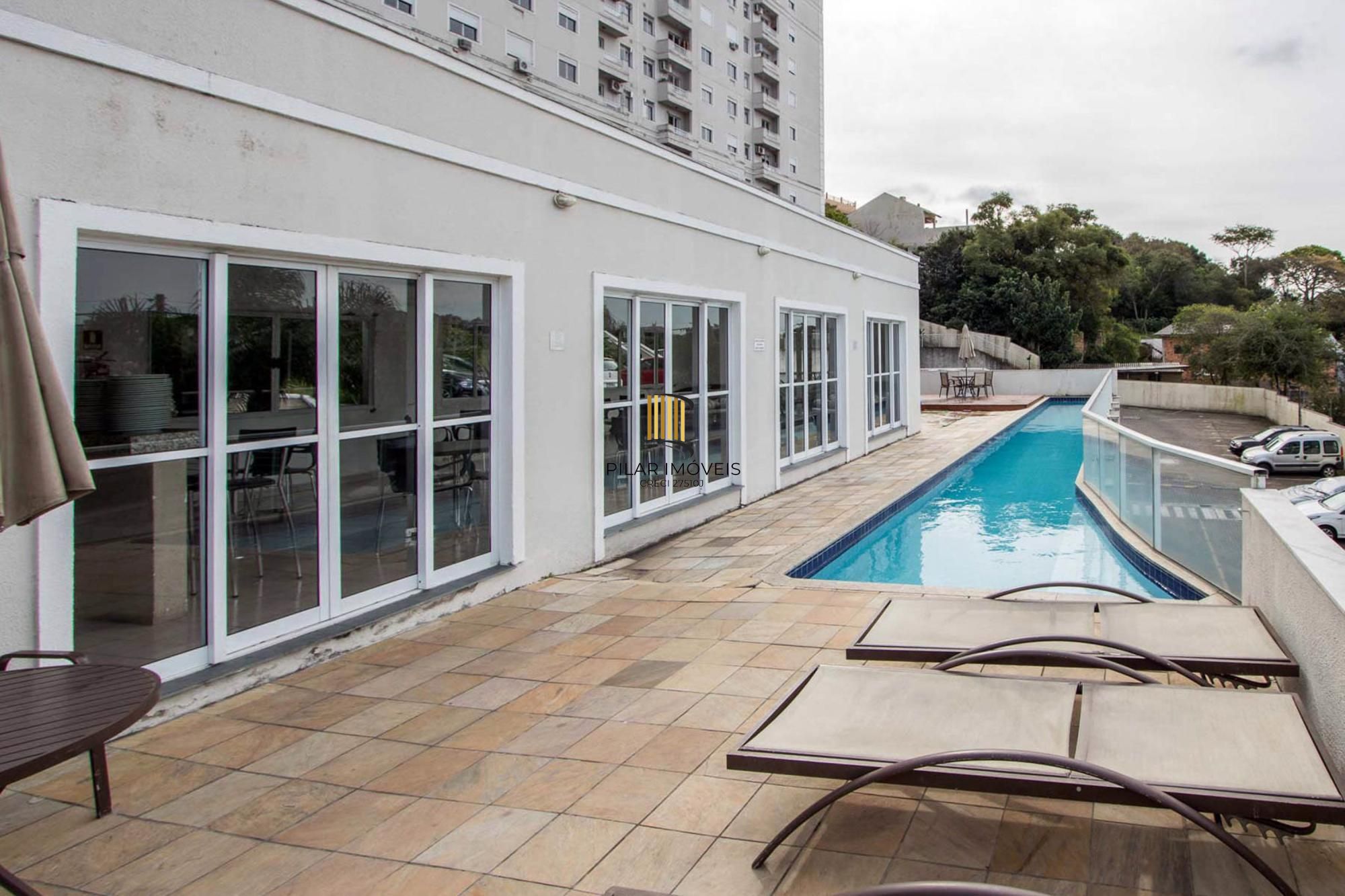 Luagge vende ap 3 dorm na Av Teresópolis