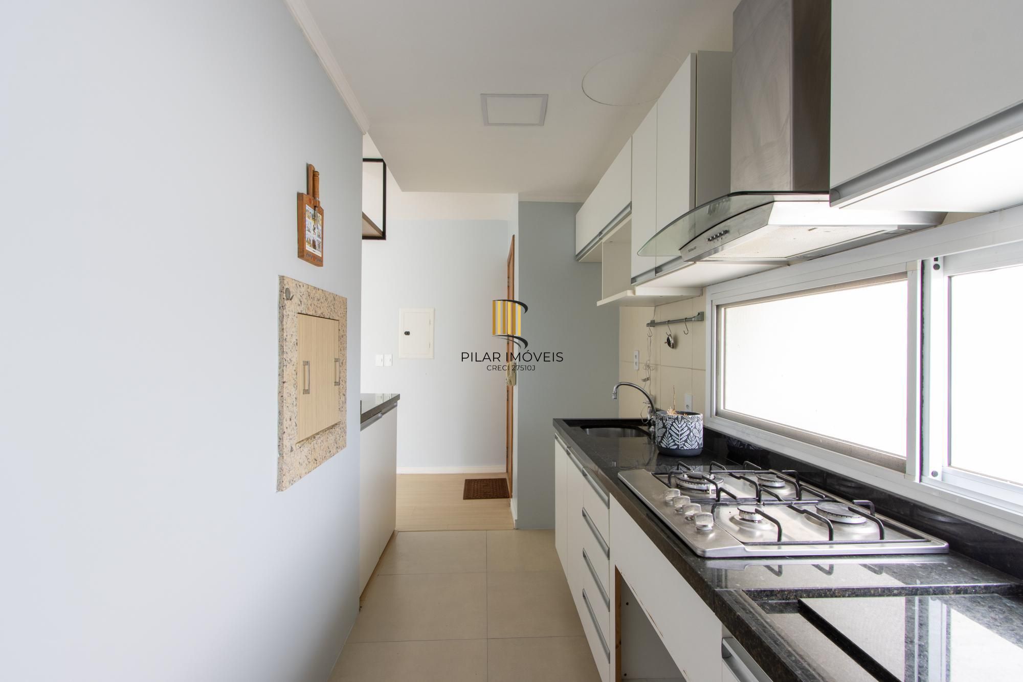 Apartamento 2 dormitórios no bairro Camaquã