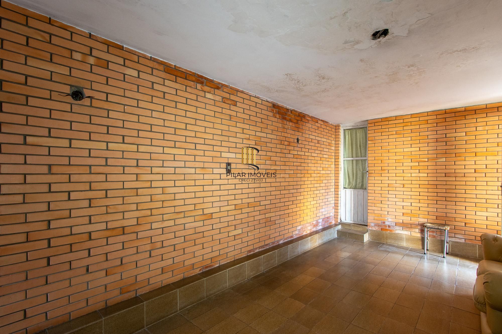 Casa 3 dormitórios no bairro Cavalhada