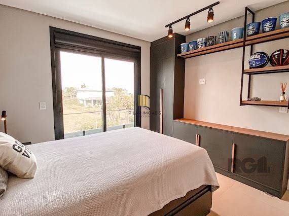 Casa de Condomínio 4 dormitórios no bairro Centro