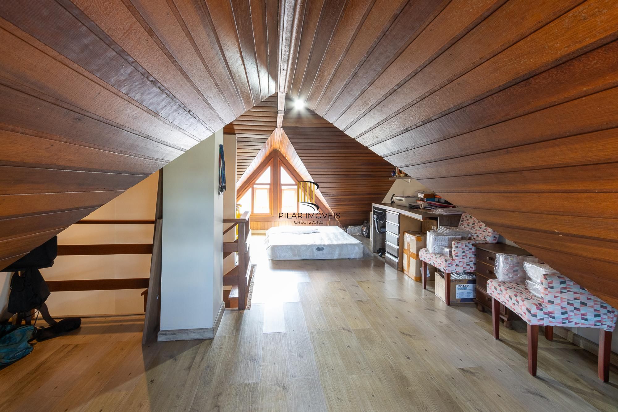 LINDA CASA NA HÍPICA