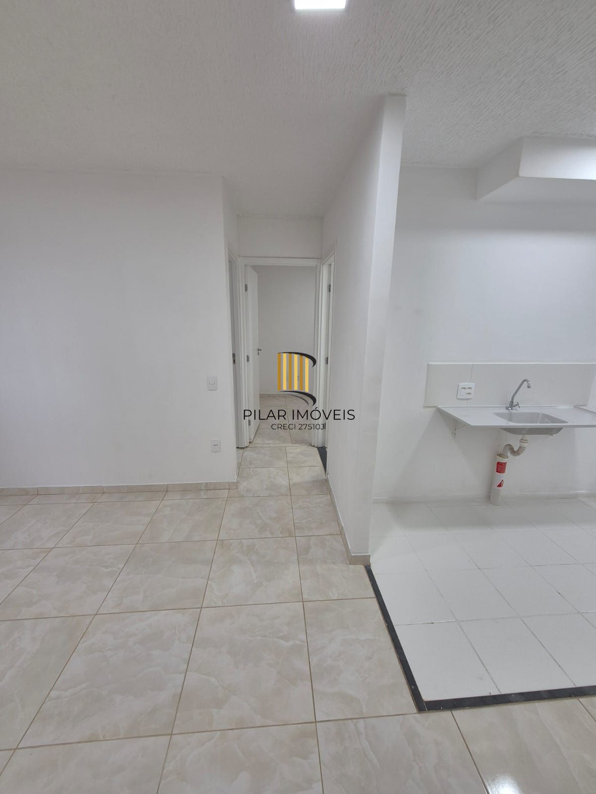Apartamento 2 dormitórios no bairro Rubem Berta