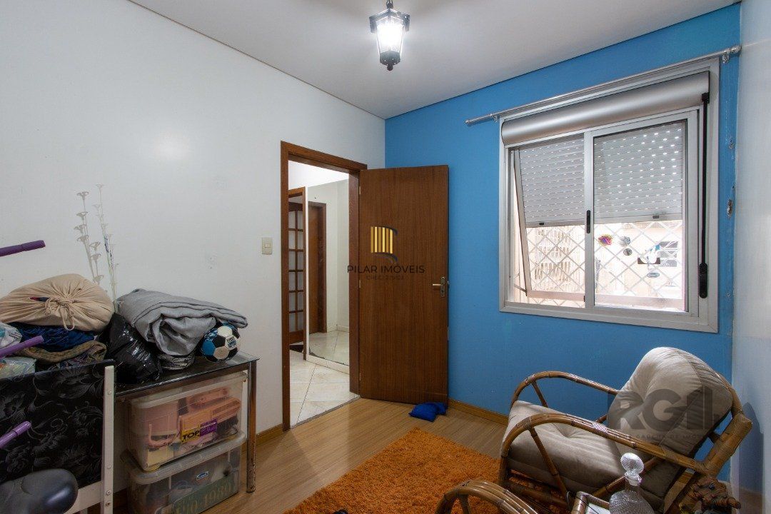 Casa para Venda - 126.89m², 3 dormitórios, 5 vagas - Azenha