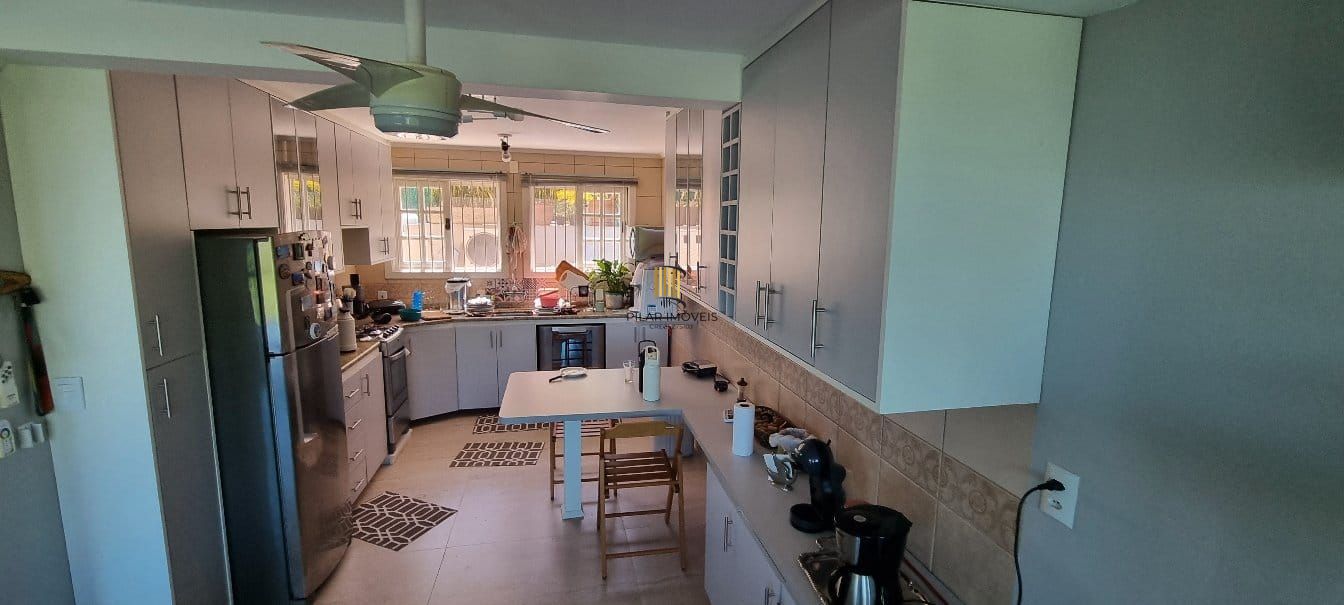 Casa de Condomínio 3 dormitórios no bairro Vila Conceição