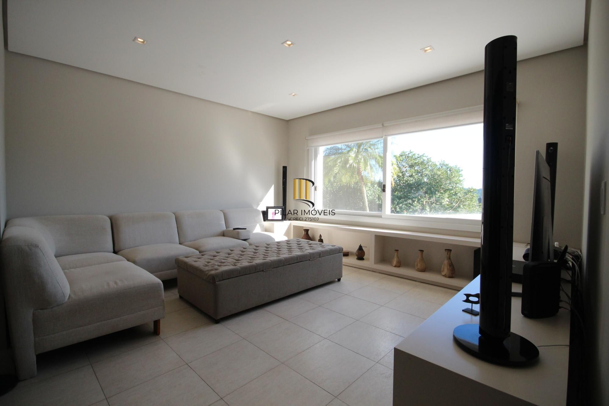 Casa Alto Padrão em Condomínio Fechado - 4 Suítes, Vista Panorâmica