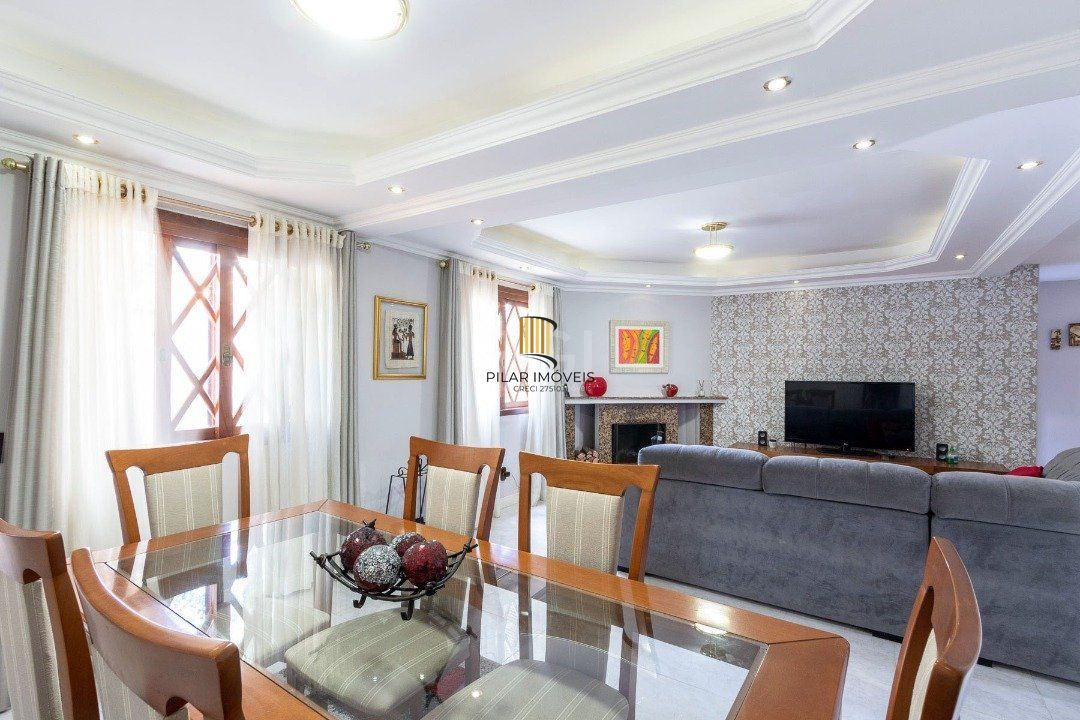 Casa para Venda - 451.63m², 5 dormitórios, sendo 1 suites, 4 vagas - Cristal