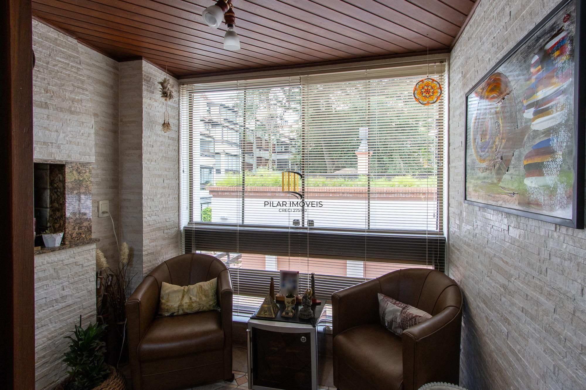 Apartamento de 3 dormitórios, 1 suíte e 3 vagas no bairro Ipanema.