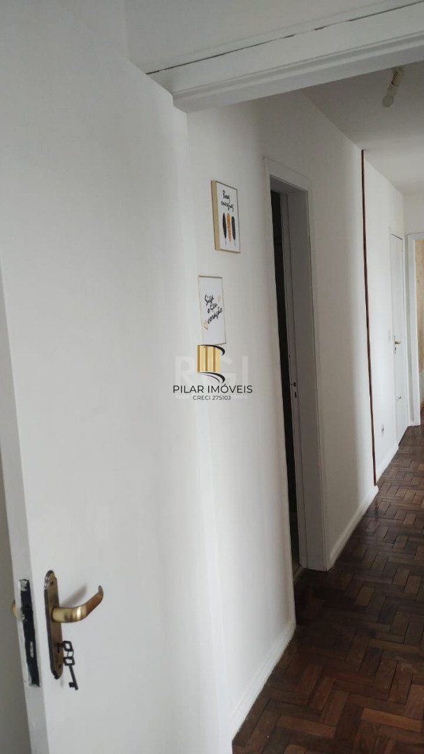 Apartamento 2 dormitórios no bairro Cavalhada