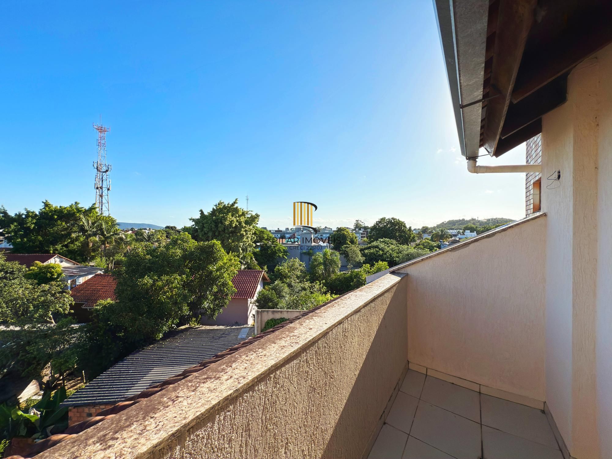 Casa em condomínio 3 dormitórios (2 suites), 3 vagas - Bairro Jardim Isabel