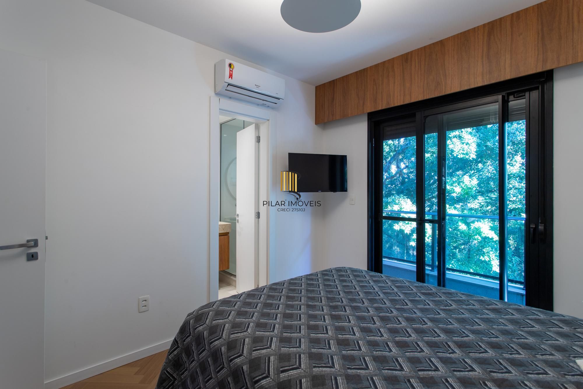 Apartamento 3 dormitórios no bairro Pedra Redonda