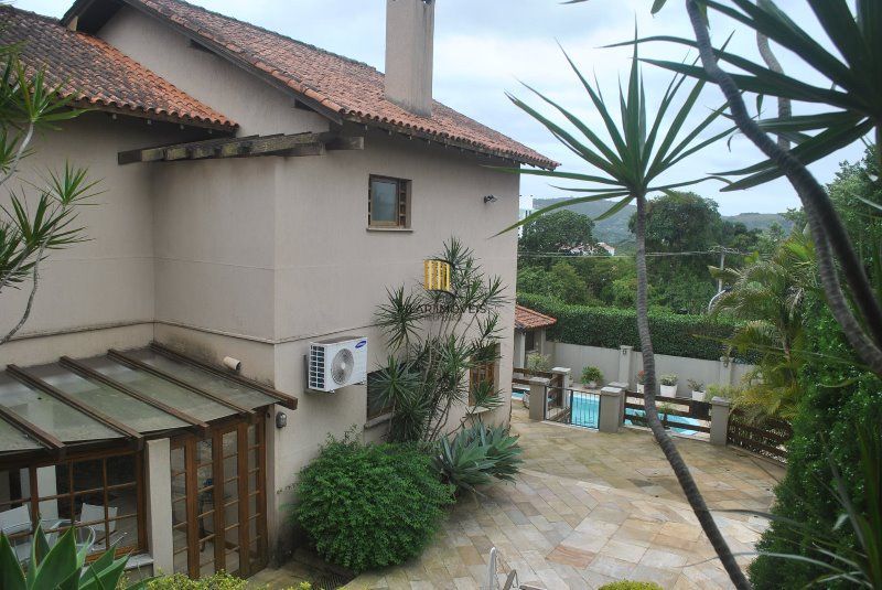 Casa Condominio para Venda - 550m², 4 dormitórios, sendo 4 suites, 2 vagas - Jardim do Sol