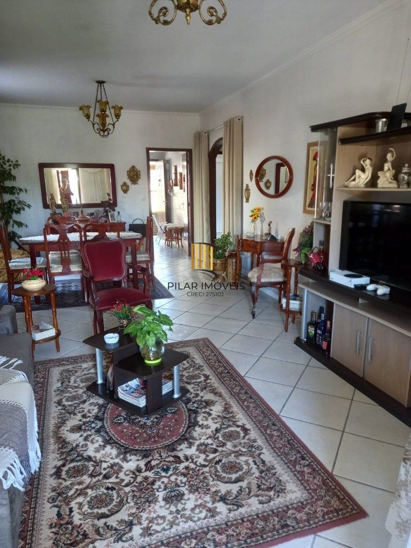Casa para venda - 196m², 3 dormitórios - Centro de Torres/RS