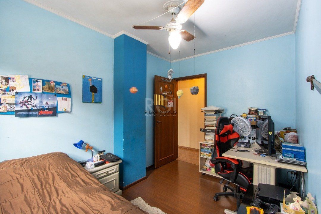 Casa 5 Dormitório(s) Bairro Tristeza