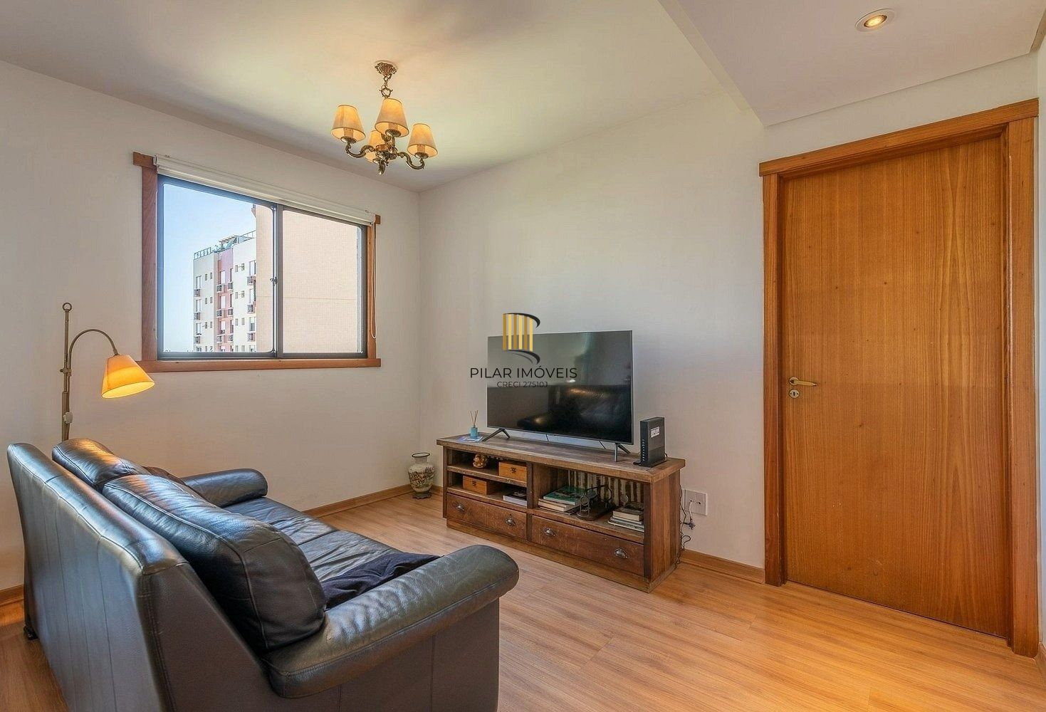 Apartamento de 2 dormitórios sendo 1 suíte e 1 vaga