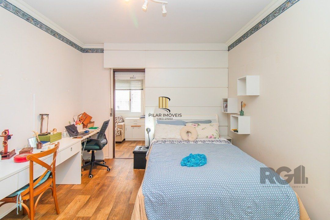 Cobertura 5 dormitórios no bairro Auxiliadora