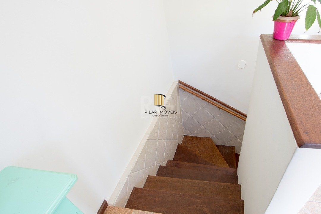 Casa para Venda - 211m², 3 dormitórios, 3 vagas - Vila Nova