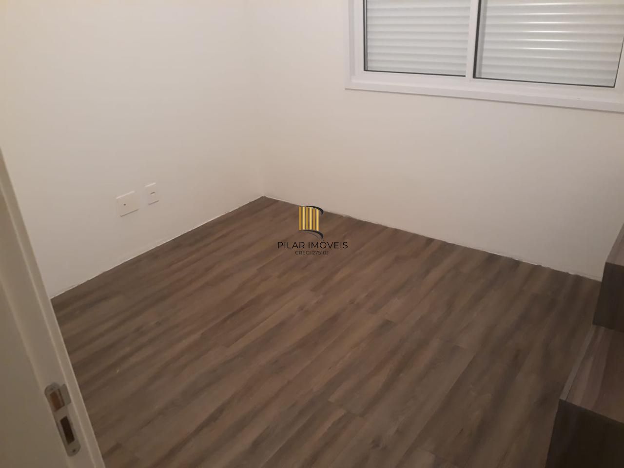 Casa de Condomínio 3 dormitórios no bairro Glória