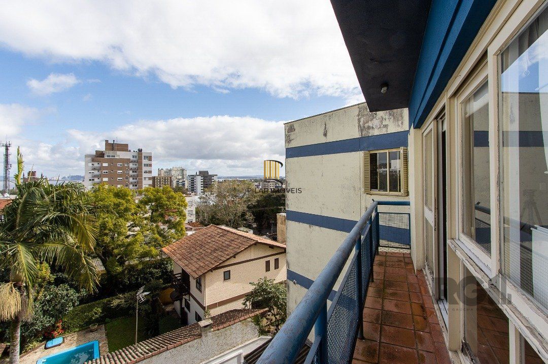 Apartamento com 3 dormitórios na Rua Dr. Barcelos